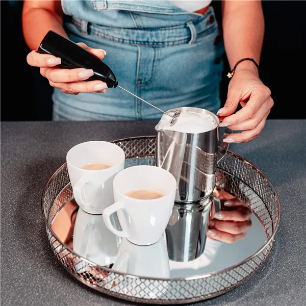 KI0082 PIENA PUTOTĀJS