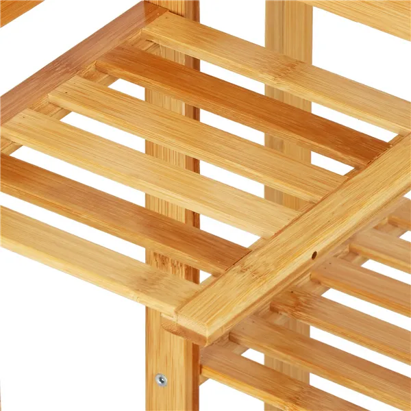 Medinė gėlių lova