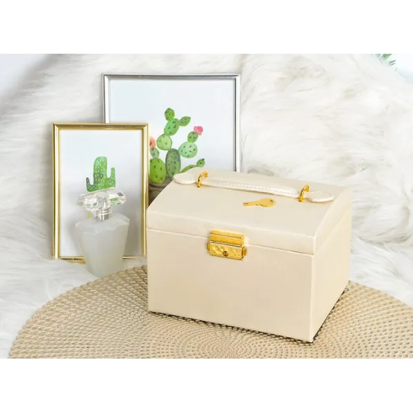 Jewelry box/case - beige