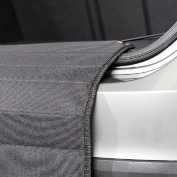 Apsauginis automobilio kilimėlis gyvūnams Trixie Juoda