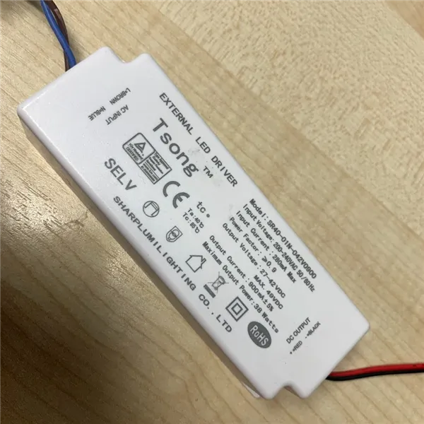 LED-ajuri 38W 900mA 27-42VDC
