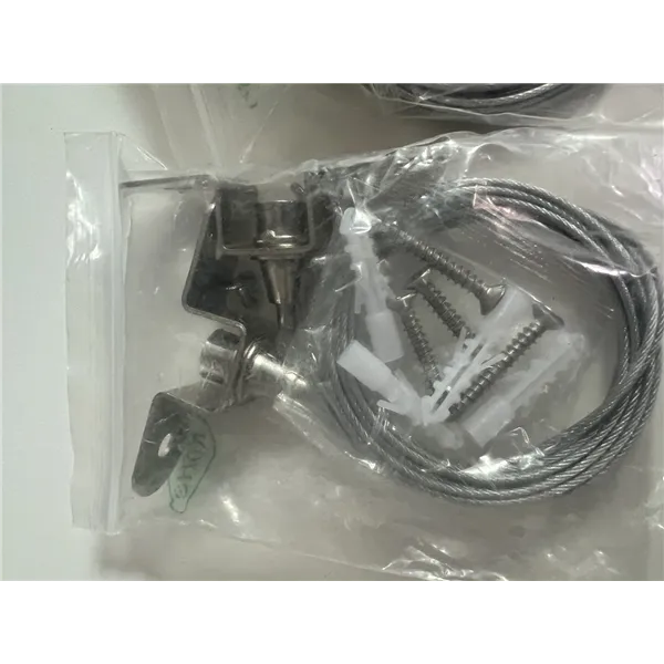 2 GAB. PIEKAROŠO STIEPLJU KOMPLEKTS PIEKAUJAMĀS GAISMAS UZSTĀDĪŠANAI