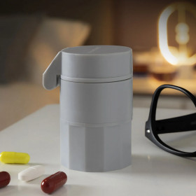 Коробка для таблеток с резаком и измельчителем 5 в 1 Fivlok InnovaGoods