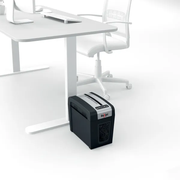 Mikroleikkaava paperisilppuri Rexel MC3-SL 10 L