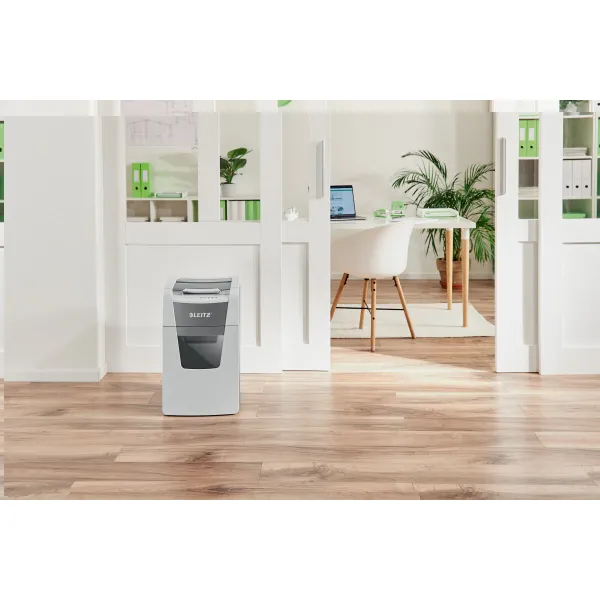 Mikroleikkaava paperisilppuri Leitz IQ 150 Autofeed P5