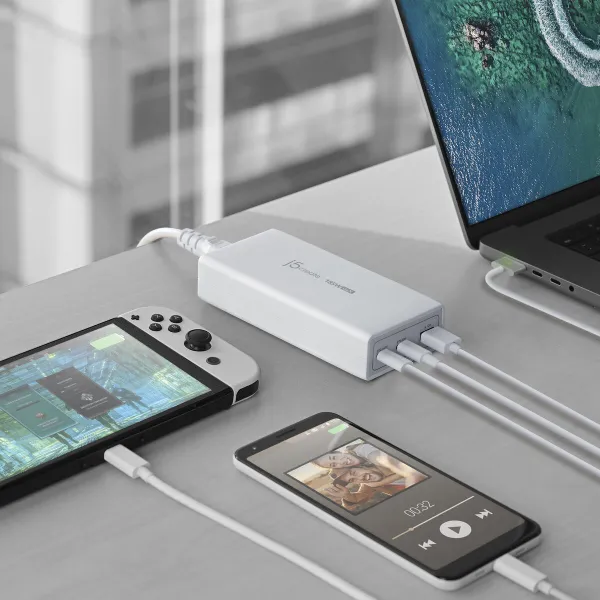 Powerbank j5create JUP37185W-EN Balts