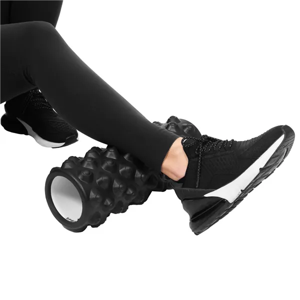 Nystyräpintainen hierontarulla Springos FR0023 33x10,5 cm roller, musta