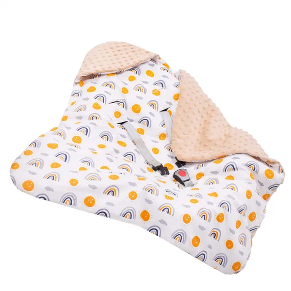 Vauvan peitto turvaistuimeen ja kantokoppaan Springos SB0051, 77x77 cm, kaksipuolinen huppupeitto, beige/monivärinen