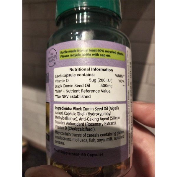 Melno ķimeņu eļļa + D vitamīns - 60 kapsulas