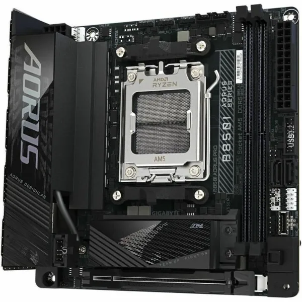 Pagrindinė plokštė Gigabyte AMD AM5 AMD