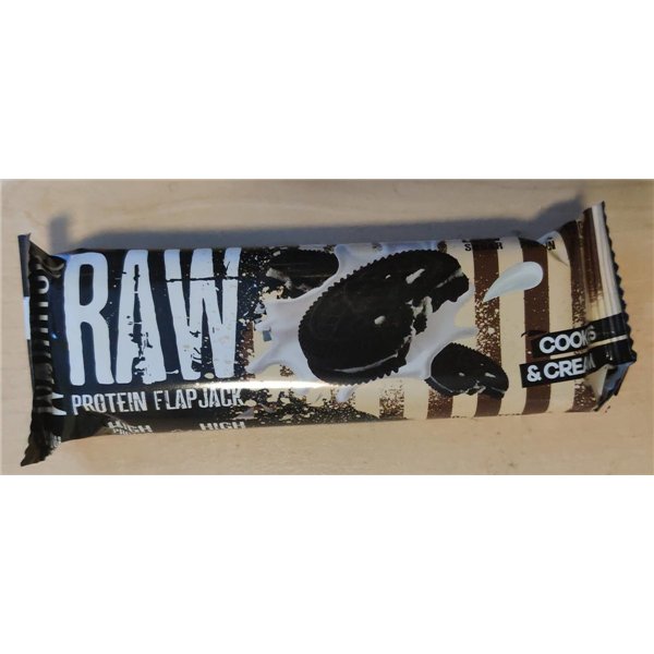 Raw Protein Flapjack, Cookies & Cream - 12 bars