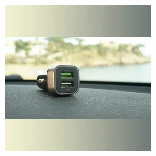Автомобильное зарядное устройство ELBE CARG-301-QC 30 W