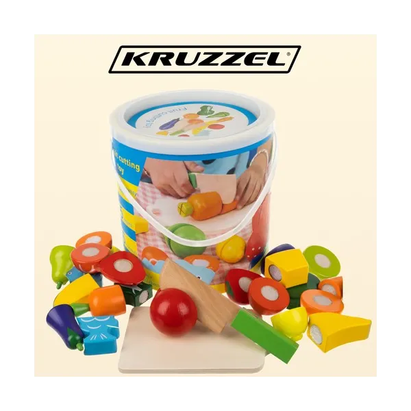 Daržovės pjaustymui mediniame kibire