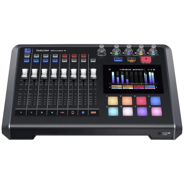 DJ galds Tascam MIXCAST 4