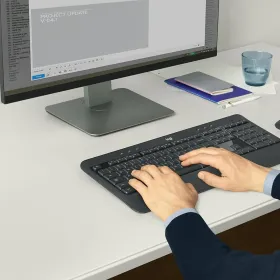Klaviatūra ir pelė Logitech 920-008685 Juoda Qwerty US