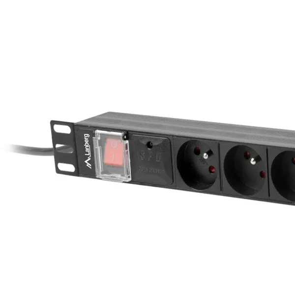 Schuko 19" 6 virzienu daudzligzdu adapteris Lanberg PDU-06E-0200-BK (2 m)