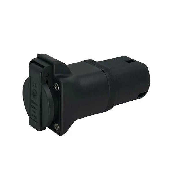 Adapter Reach Type2 to Schuko