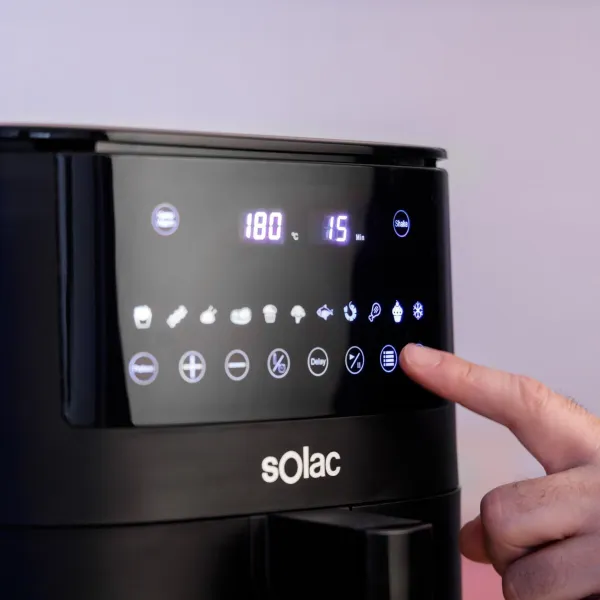 Oro gruzdintuvė Solac FA1521 Juoda 1650 W 7 L