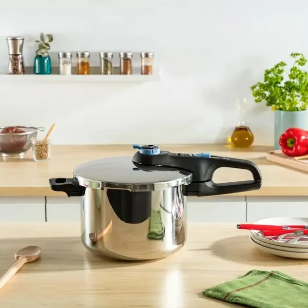 Ātrvāres katls Tefal TRENDY+      4L Metāls