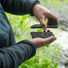Powerbank Muvit for Change Juoda Aliuminis 5000 mAh