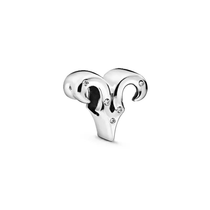 Naisten helmet Pandora 798416C01